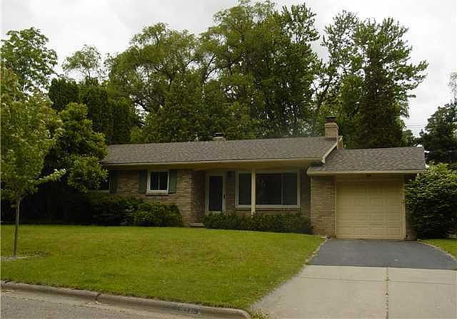 1st image of 1719 E Parkvale Ave