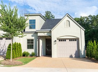 270 E Longleaf Dr, Auburn, AL 36832
