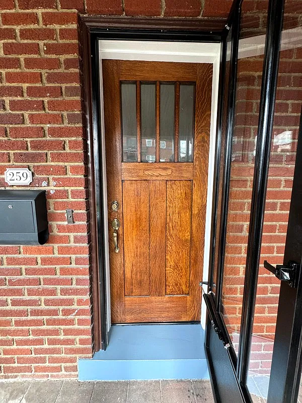 2 bed, 1.0 bath, 1300 sqft, $1,700 — Photo 3