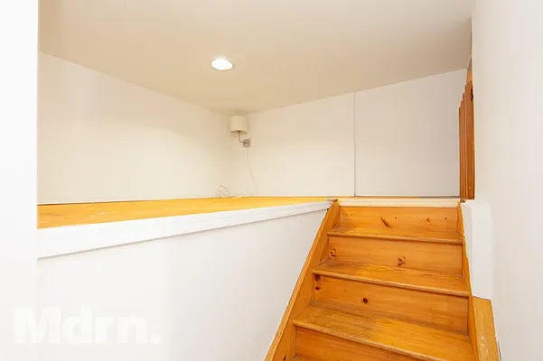 Rented by Mdrn Residential | media 26
