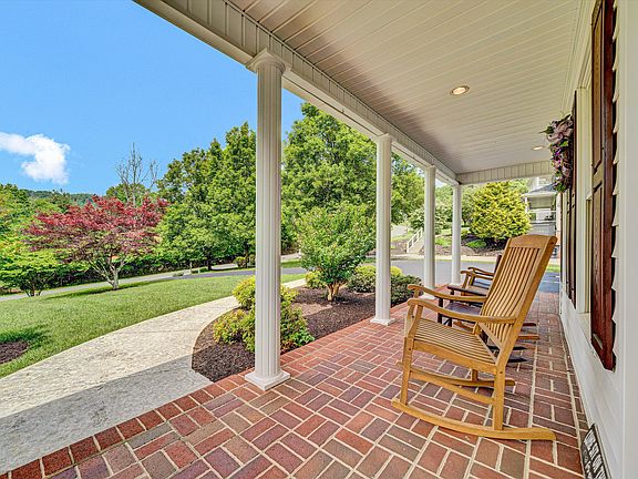 4th image of 5983 Landview Dr