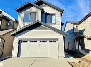 3212 Dixon Way SW, Edmonton, AB T6W5L3