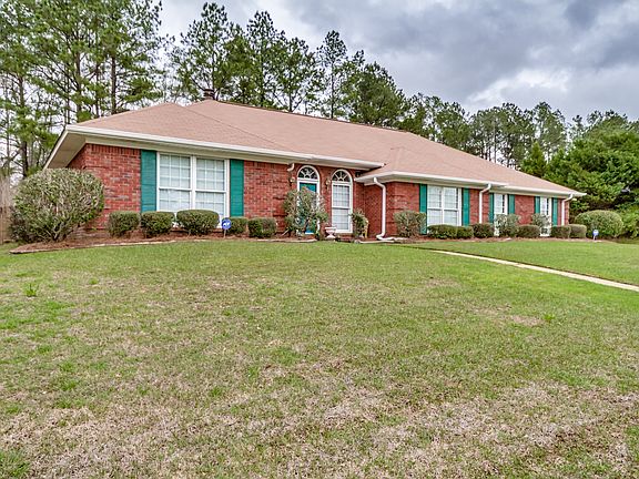 4th image of 7201 Laurel Wood Dr