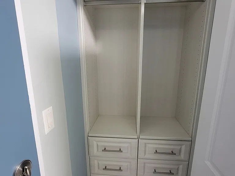 700 E 8th St #11L — Photo 5