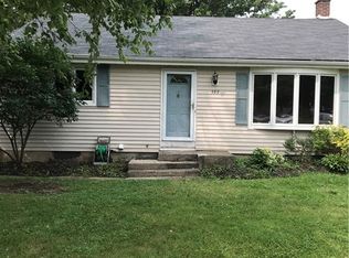 382 Cadman Dr, Buffalo, NY 14221