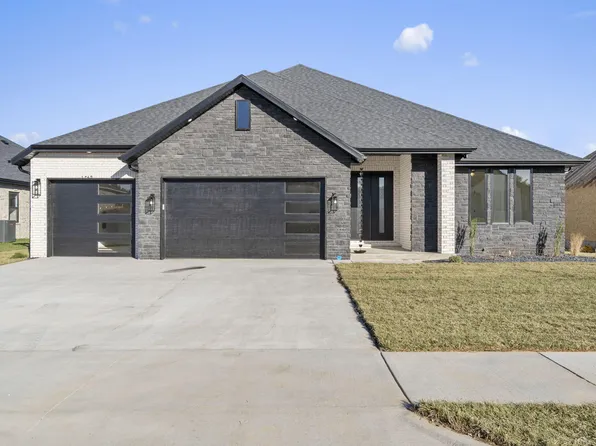 1749 E Cobblestone Drive, Ozark, MO 65721