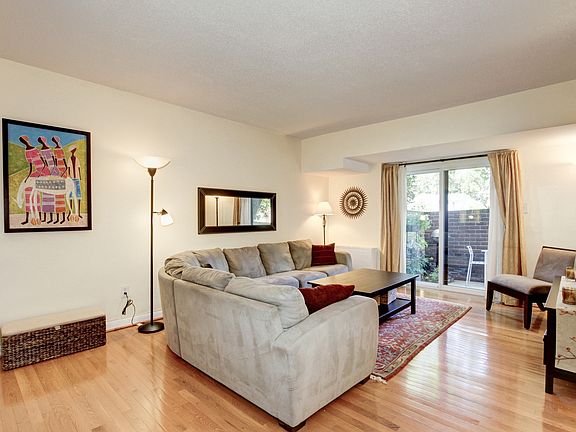 4th image of 3515 Washington Blvd APT 104