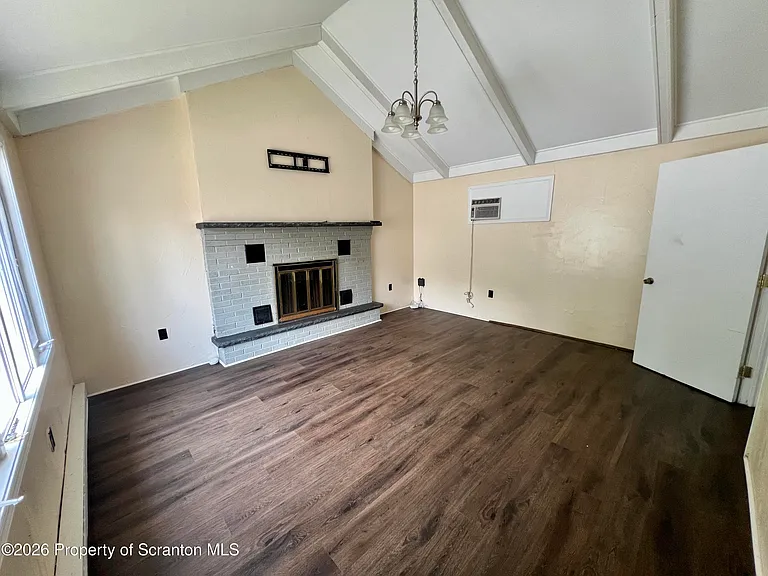 232 1/2 Butler St — Photo 11