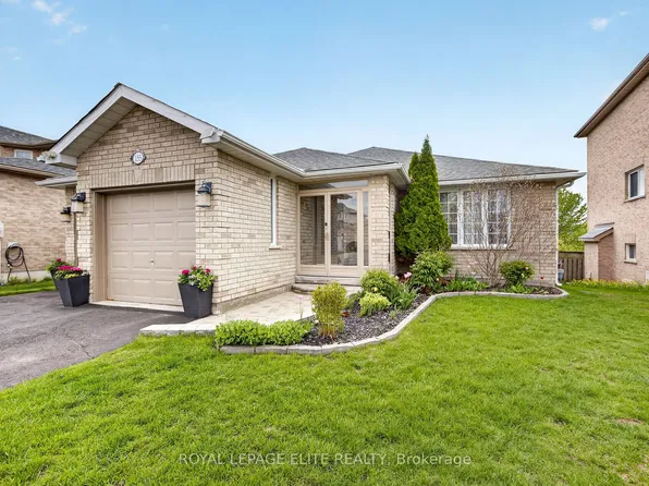 155 Pringle Dr, Barrie, ON L4N 0R3