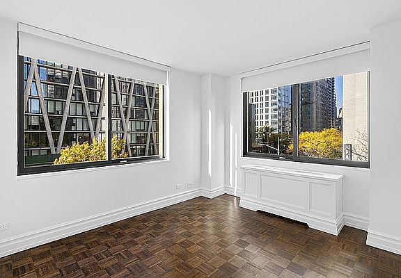 5th image of 145 W 67th St APT 8C
