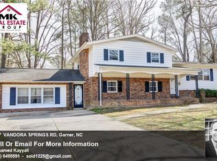 1007 Vandora Springs Rd, Garner, NC 27529