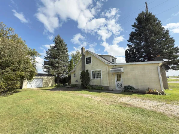 2506 Ubly Rd, Snover, MI 48472