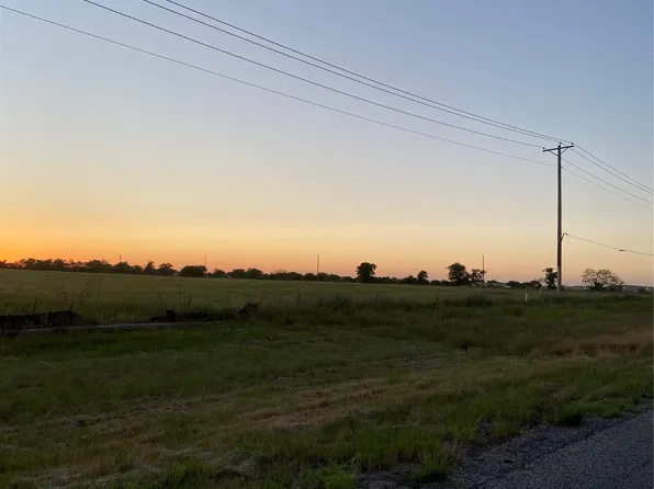Green Prairie Dr, Justin, TX 76247