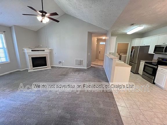 3rd image of 4010 Bardstown Ct APT 202