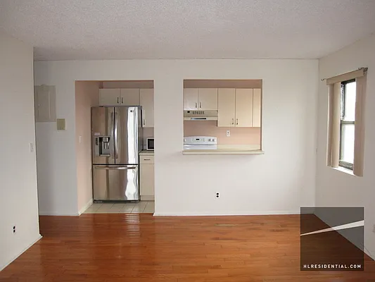 Rented by Highline Residential | media 9