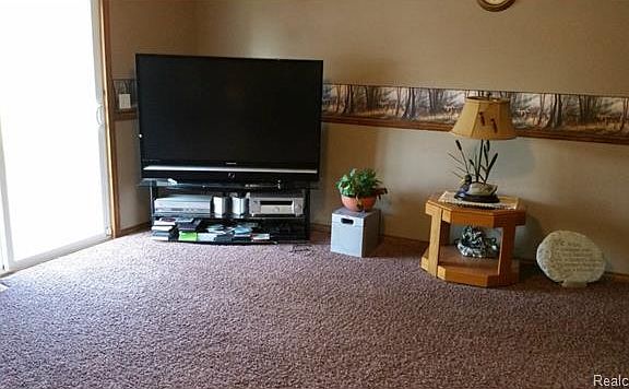 3rd image of 27660 W Huron River Dr