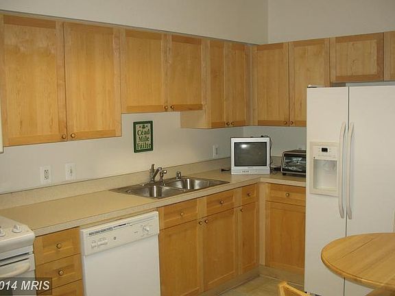 4th image of 2901 S Leisure World Blvd Unit 523