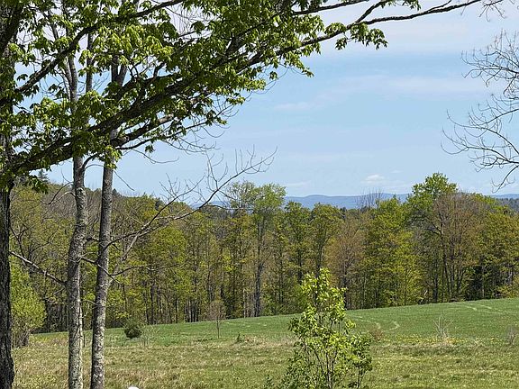 3rd image of 2276 Mount Hunger Road