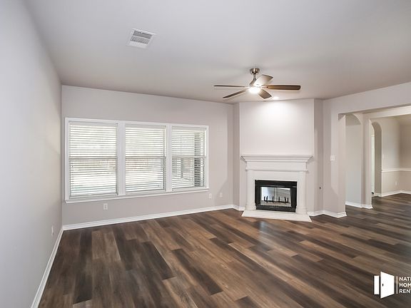 3rd image of 2609 Pinto Dr