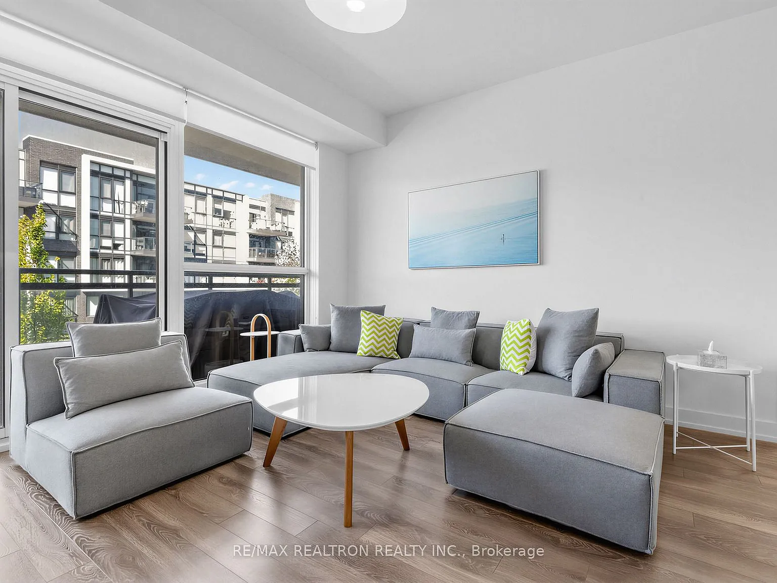 2 bed, $2,500 — Photo 4