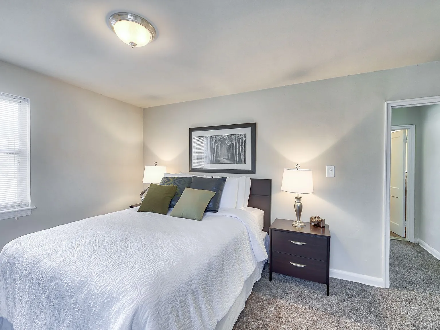 Maplewood Apartments — Photo 3