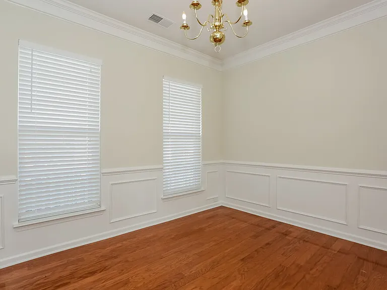 2722 Forest Grove Ct — Photo 5