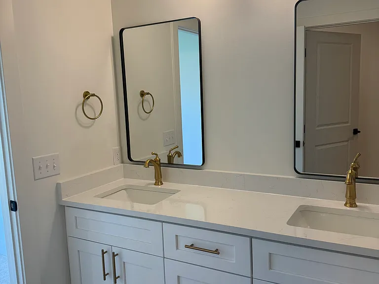 200 W Agnes Dr — Photo 11