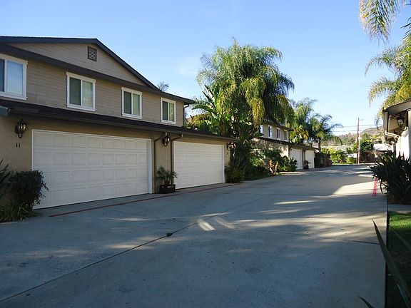4th image of 1133 Persimmon Ave Unit 10
