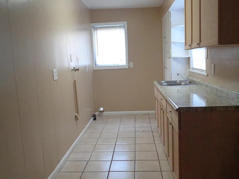 407 Engman St #1 — Photo 7