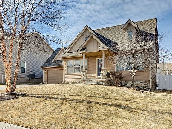 4th image of 7404 S 191st St