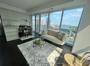 4065 Confederation Pkwy #2010, Mississauga, ON L5B 0L4