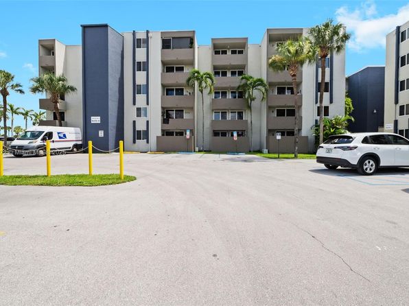 10090 NW 80th Ct APT 1447