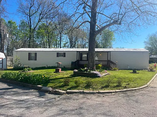 2710 N Farm Road 137 #120 Photo 1