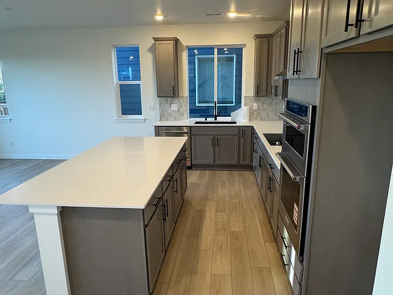 617 103rd Ct SE — Photo 7