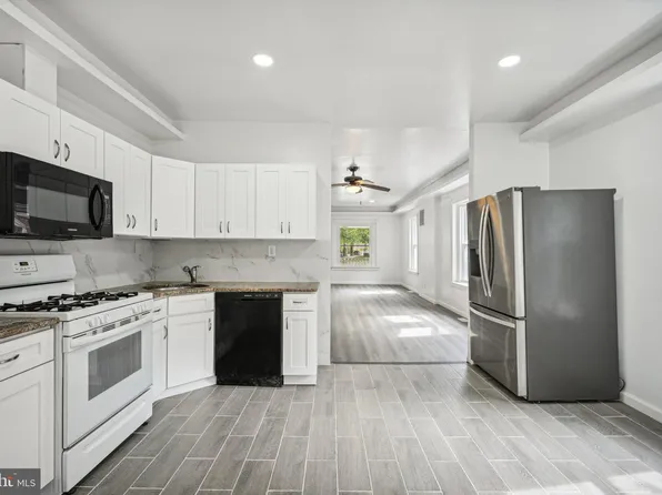1279 Haverford Rd, Crum Lynne, PA 19022