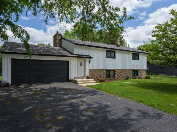 2941 Chapel LANE, Mount Pleasant, WI 53406