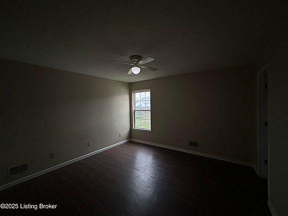 5th image of 212 Tecumseh Dr