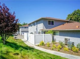 28132 Robin Ave, Santa Clarita, CA 91350