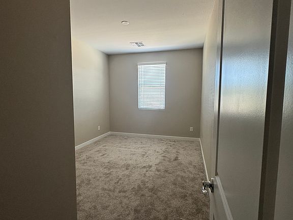 4th image of 17016 W Cavedale Dr