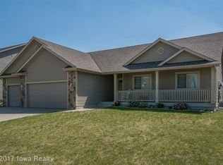 4715 NE Hillcrest Ct, Ankeny, IA 50021