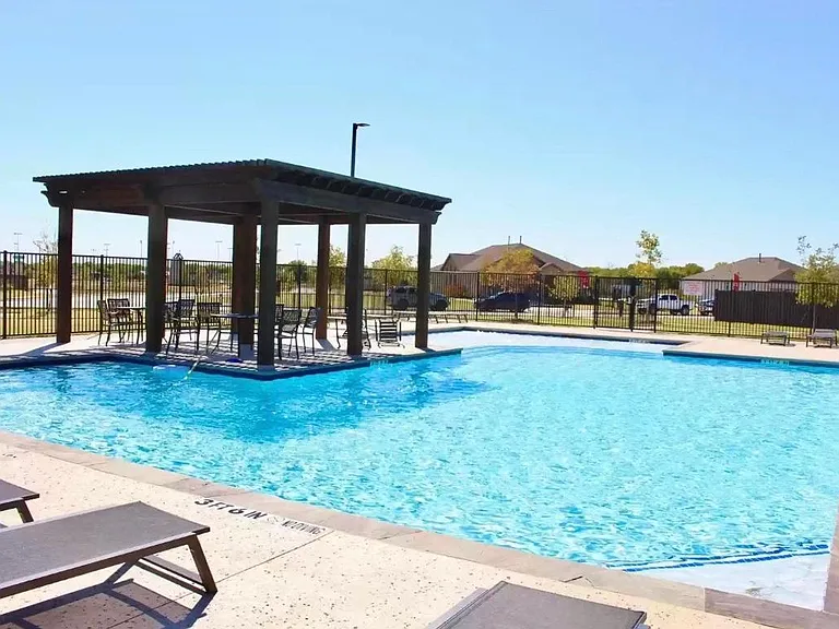 2020 Erlinda Dr — Photo 15