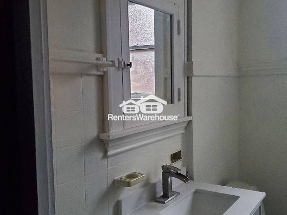3rd image of 5066 W Florissant Ave #2
