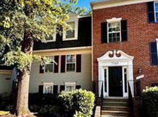 7723 Inversham Dr APT 135, Falls Church, VA 22042