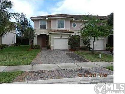 3rd image of 1202 Seminole Palms Dr