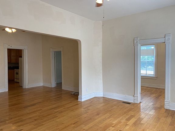 4th image of 1203 Remington St