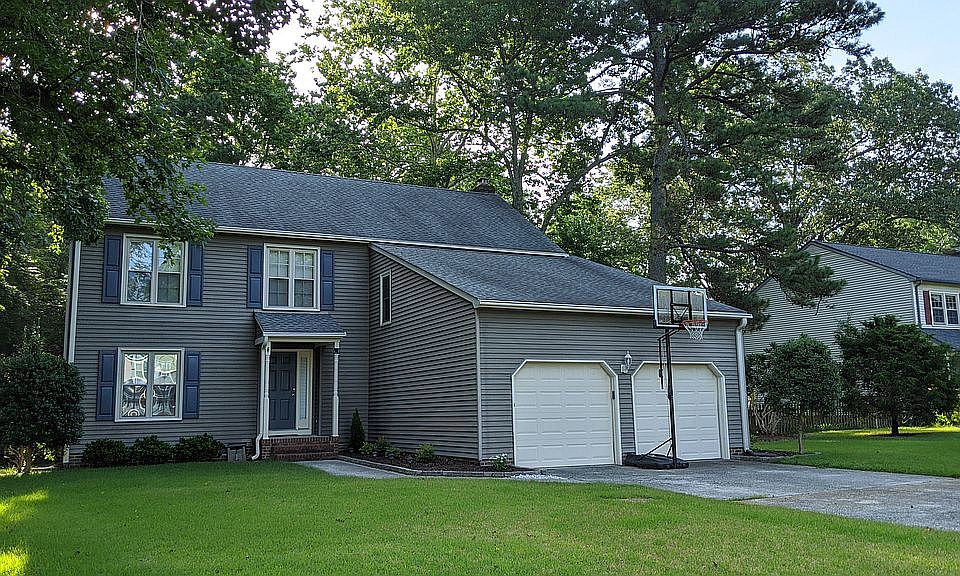 1st image of 157 Stone Lake Ct