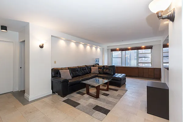 Sold by Owner | media 24