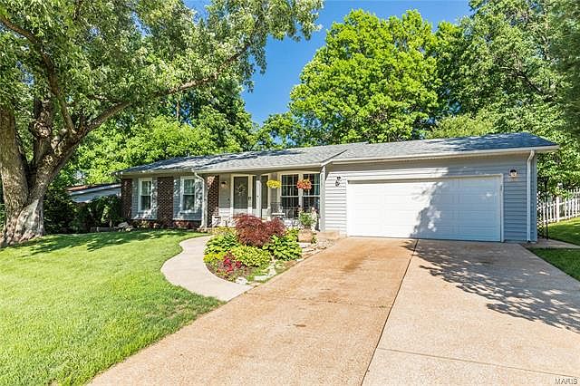 1st image of 2217 Encino Dr
