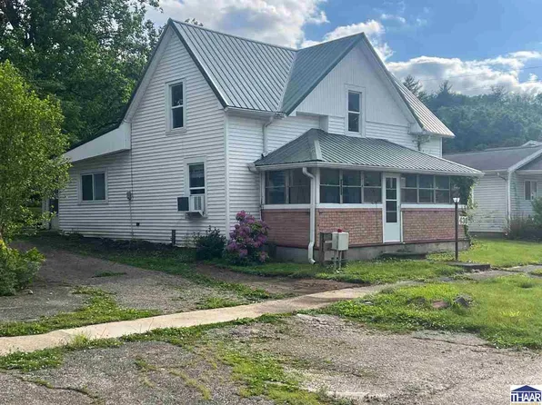 430 W Market St, Newport, IN 47966