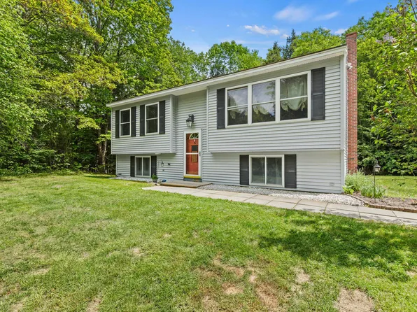 5 Richard's Way, Gray, ME 04039